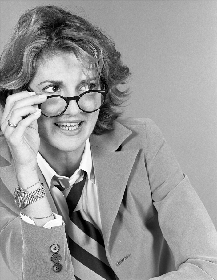 LAURA LUNETTES.jpg